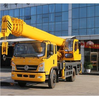 Teleskopski kamion montiran ždralo